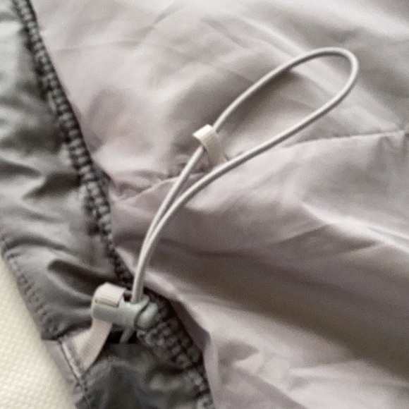 Patagonia Nano puffer vest/sweater Silver Grey size S - Picture 8 of 8